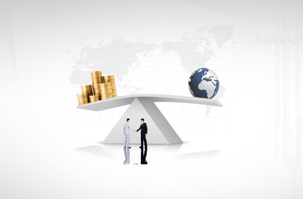 数智金融与科技创新双向奔赴 专家热议金融发展新机遇
